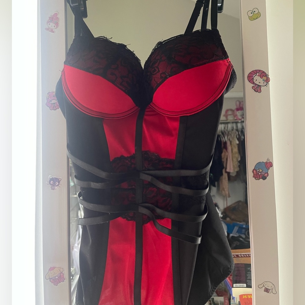 Spirit Halloween Red Corset Top size Small